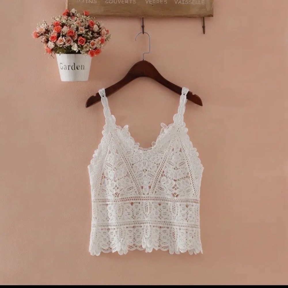 Elegant White Lace Women Top